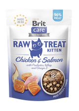 Brit Raw Treat Cat Kitten, Chicken&Salmon 40g - pamlsky s kuřecím a lososem pro koťata, podpora růstu a zdraví.