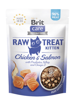 Brit Raw Treat Cat Kitten, Chicken&Salmon 40g - pamlsky s kuřecím a lososem pro koťata, podpora růstu a zdraví.