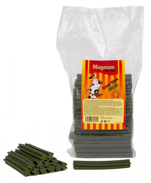 Zelené Magnum Cross Stick chlorophyl-green, balení 50 kusů.
