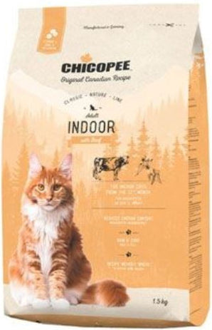 Chicopee Cat Adult Indoor Beef 15 kg – Krmivo pro dospělé kočky žijící uvnitř, s hovězím masem, balení 15 kg.