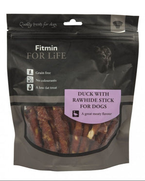 Pochoutka FFL dog treat kachní maso na bůvolí tyčce pro psy, 400 g.
