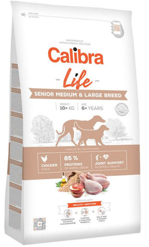 Calibra Dog Life Senior Medium&Large Chicken 2,5kg – Krmivo pro starší psy středních a velkých plemen, balení 2,5 kg.