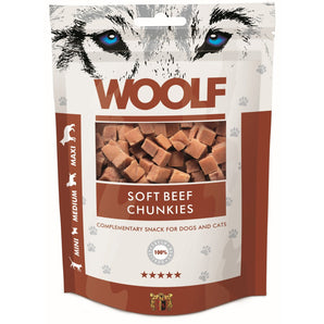 WOOLF pochoutka beef chunkies 100g - Lahodné hovězí pamlsky pro psy, které podporují zdraví zubů a celkovou vitalitu.