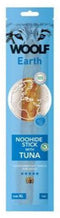 WOOLF pochoutka Earth NOOHIDE XL Stick with Tuna 85g - Pamlsek s tuňákem pro větší psy, ideální pro podporu zdraví jejich pokožky a srsti.