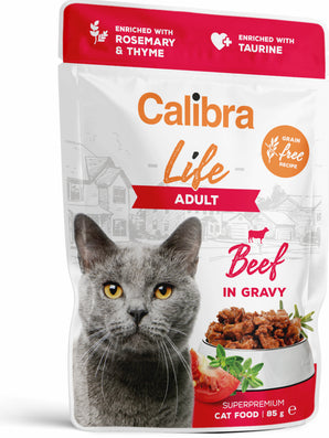 Calibra Life Adult Beef in gravy 85 g - Konzerva pro dospělé kočky s hovězím masem v omáčce. Balení 85 g.