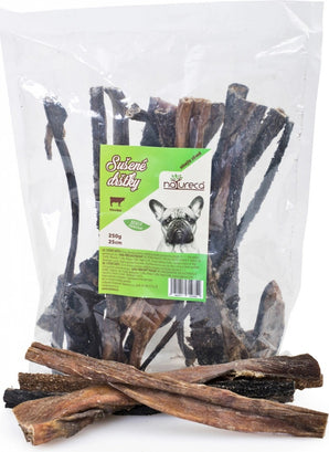 Pochoutka pro psy NATURECA, sušené hovězí dršťky, délka 25 cm, hmotnost 250 g.