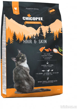 Chicopee HNL CAT Hair Skin 1,5 kg – Krmivo pro kočky zaměřené na zdravou srst a pokožku, balení 1,5 kg.