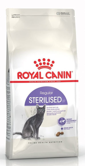 Royal Canin Feline Sterilised 4kg – Kompletní krmivo pro sterilizované kočky, podpora zdravé hmotnosti a vitality, balení 4kg.