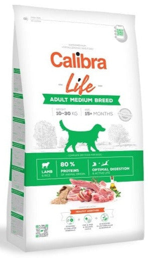 Calibra Dog Life Adult Medium Breed Lamb 2,5kg – Krmivo pro dospělé psy středních plemen s jehněčím, balení 2,5 kg.