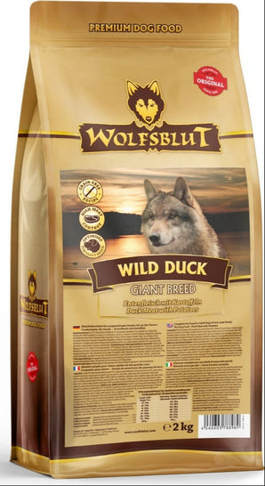 Granule Wolfsblut Dog Giant Breed Wild Duck s kachním masem pro obří plemena, 2 kg.
