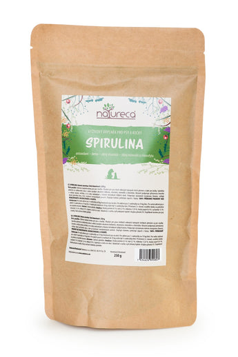 Přírodní sušená spirulina 250g balení od značky NATURECA.